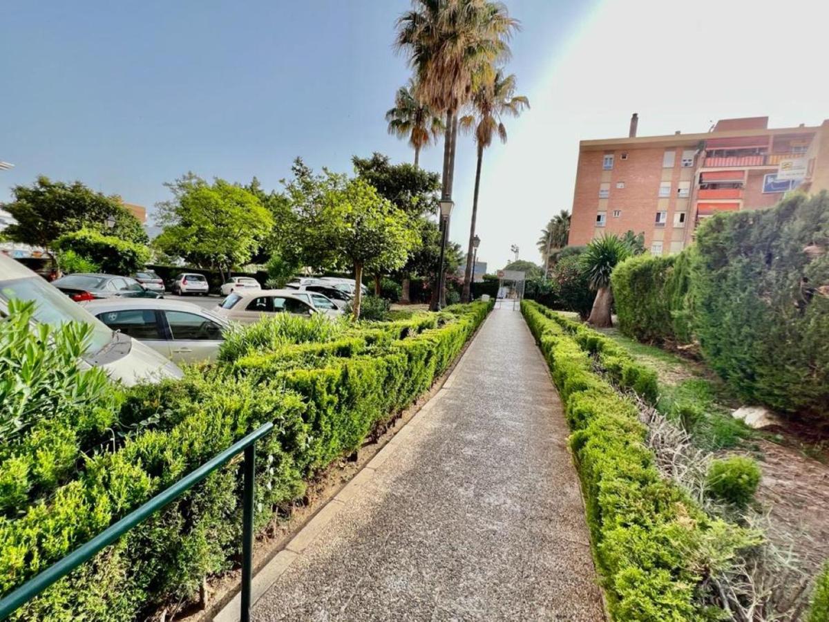 Great In The Piscis Building, Located In Coast Benalmádena